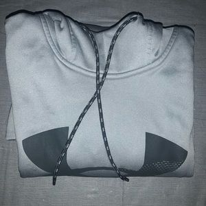 light gray under armor hoodie